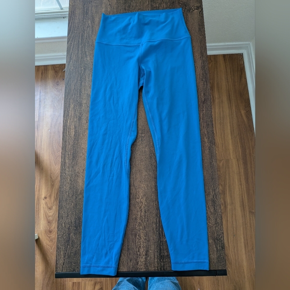 Lululemon Athletica Vibrant Blue High Rise 7/8 Leggings - Picture 9 of 9